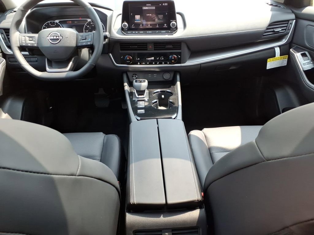 New 2026 Nissan Rogue SV FWD image 12