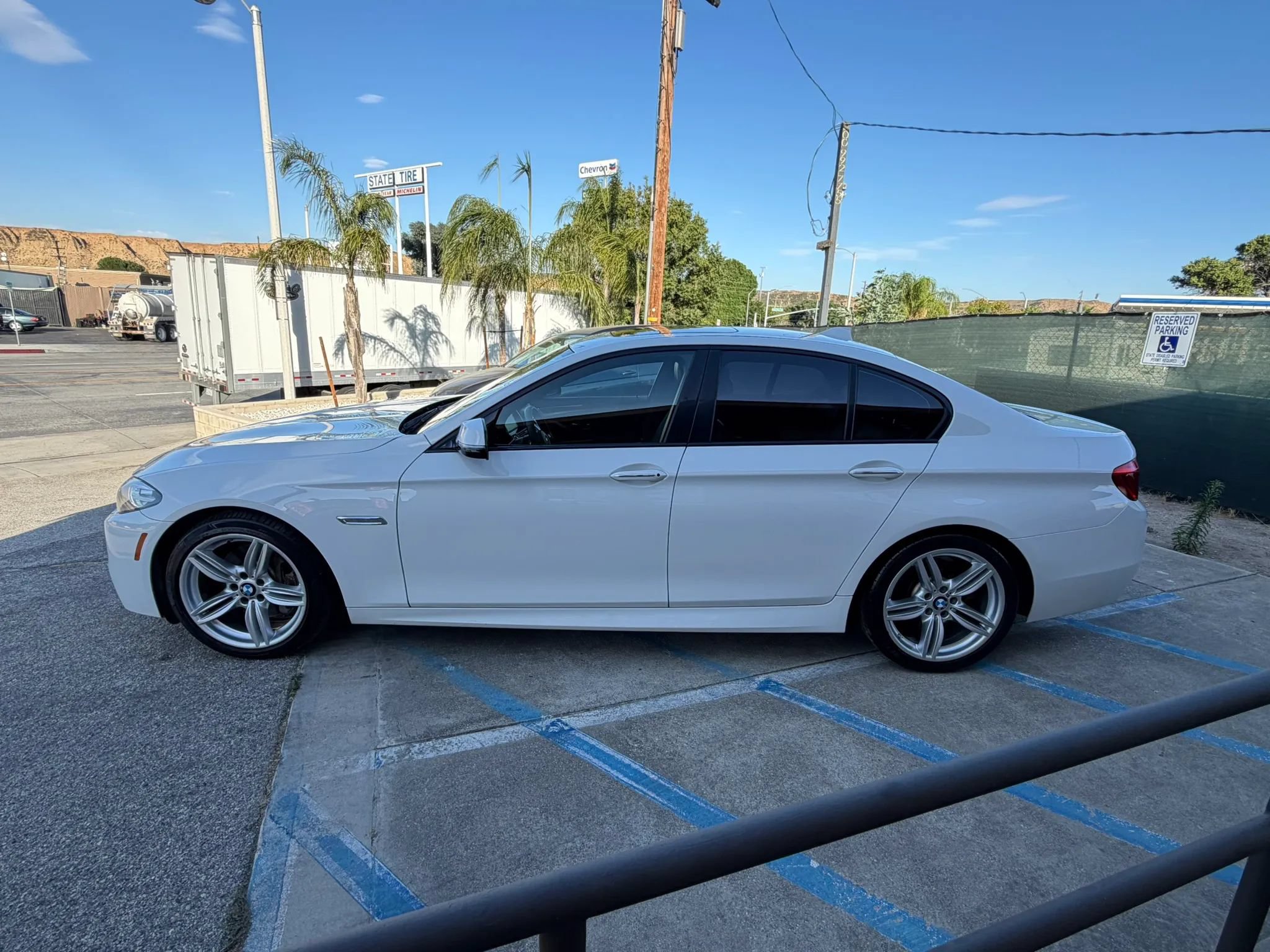 Used 2016 BMW 535i Sedan RWD image 6