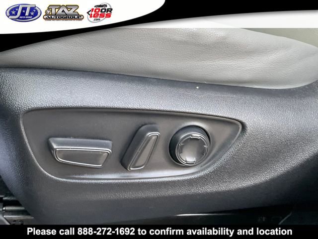 Used 2022 Toyota Sienna XLE image 11