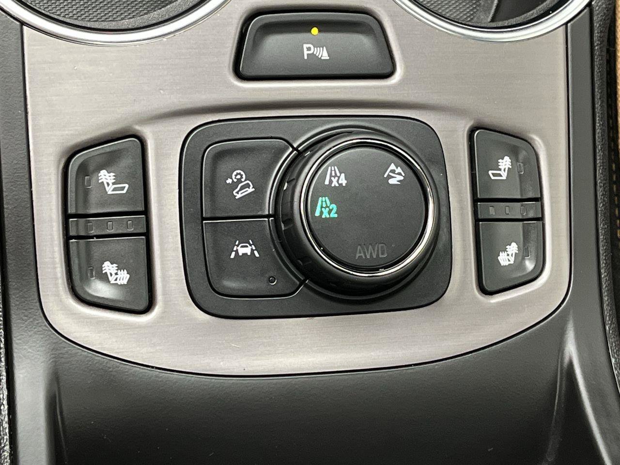 Certified 2024 GMC Terrain AT4 w/ Tech Package AWD/4WD image 16