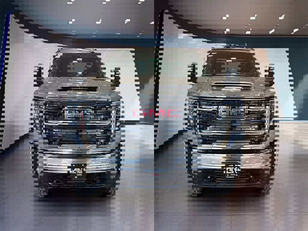 New 2026 GMC Sierra 3500 SLT w/ SLT Premium Package image 2