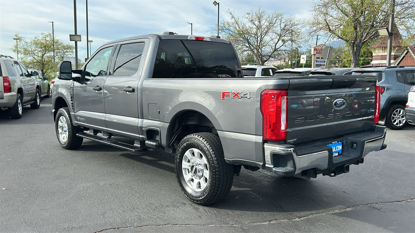 Used 2024 Ford F250 XLT w/ FX4 Off-Road Package AWD/4WD image 7