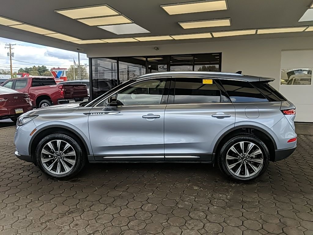 Certified 2022 Lincoln Corsair Reserve w/ Elements Package AWD/4WD image 9