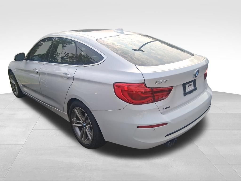 Used 2018 BMW 330i Gran Turismo xDrive AWD/4WD image 5