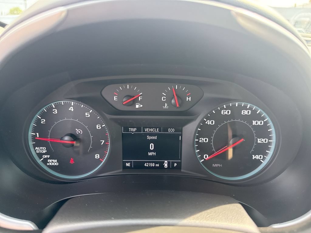 Used 2025 Chevrolet Malibu LT FWD image 16