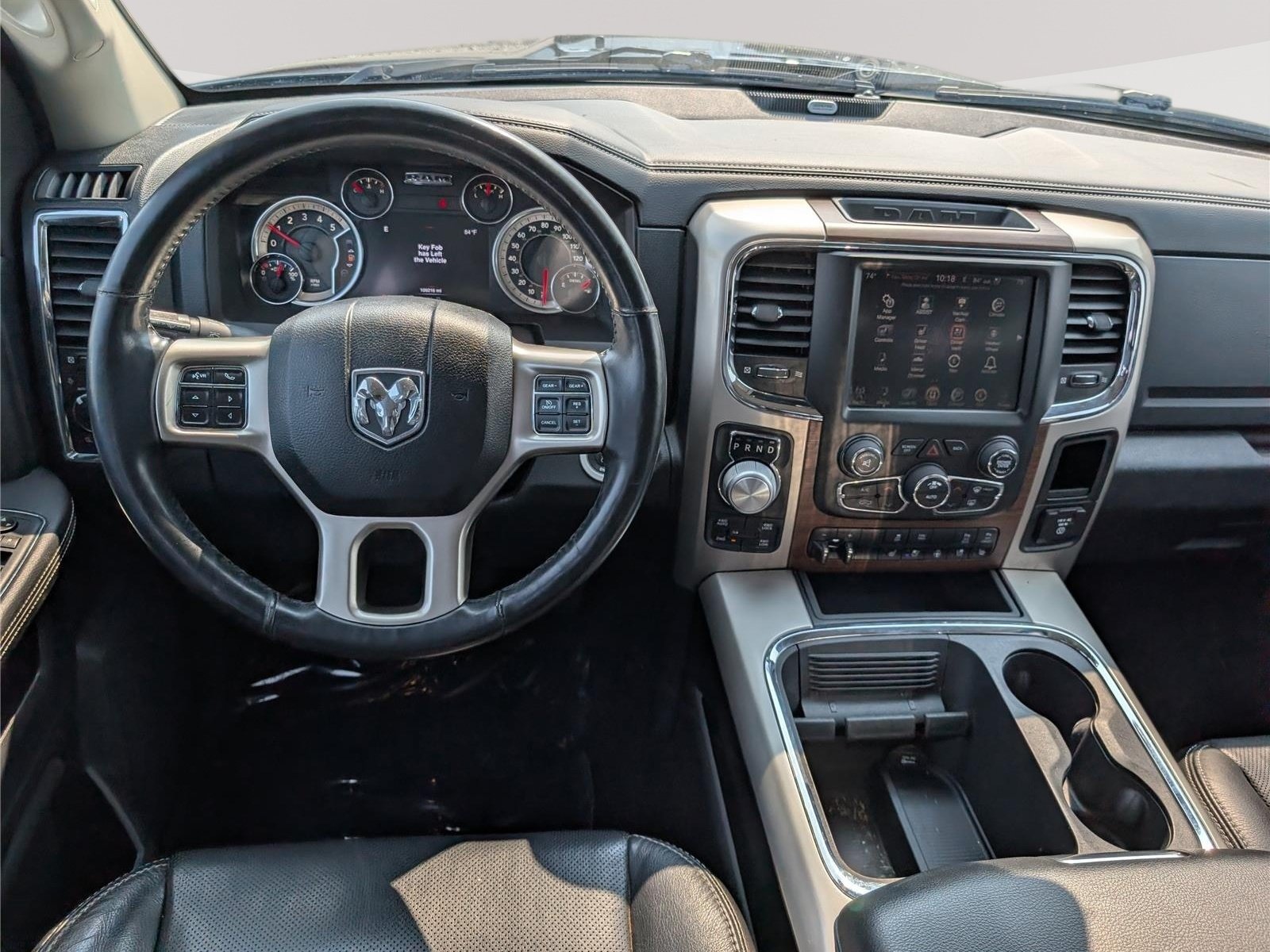 Used 2016 RAM 1500 Laramie w/ Convenience Group AWD/4WD image 16