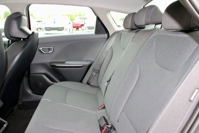 New 2025 Kia K4 FWD image 11