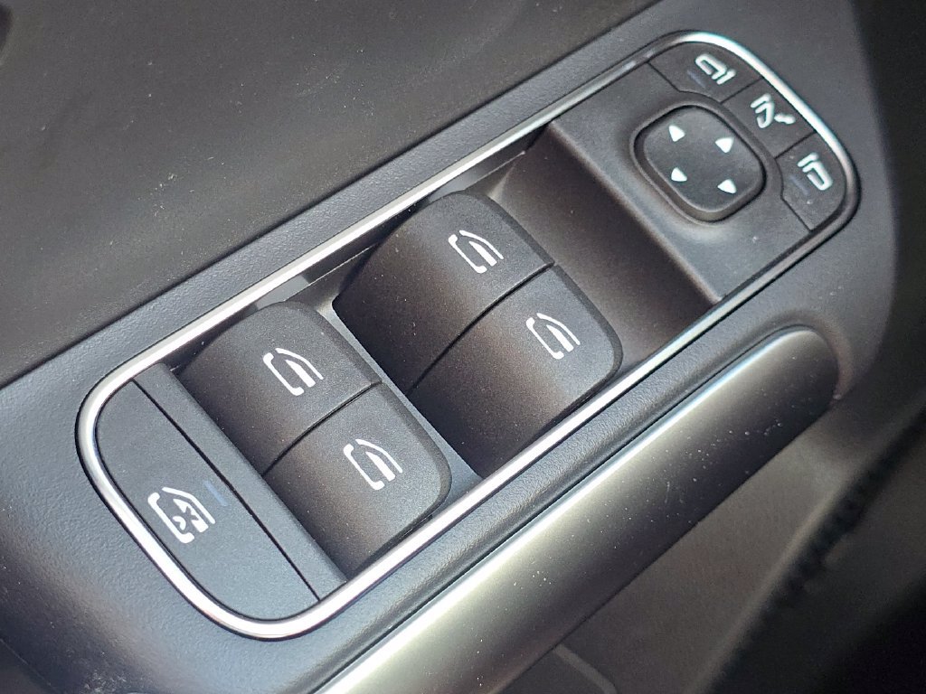 New 2026 Mercedes-Benz GLA 250 4MATIC image 27