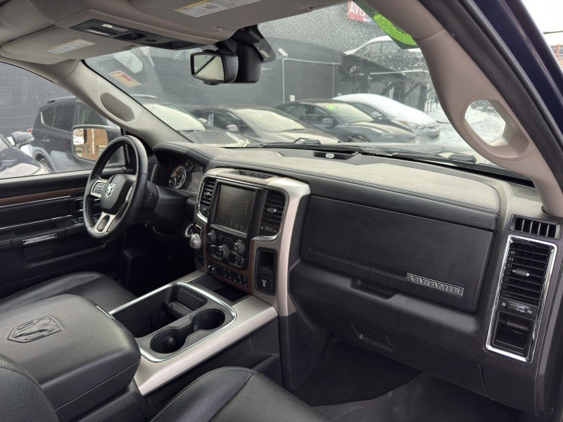 Used 2016 RAM 1500 Laramie w/ Convenience Group image 27