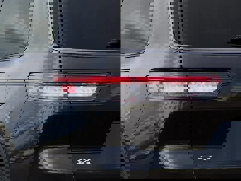 New 2026 Jeep Grand Cherokee L Limited image 9