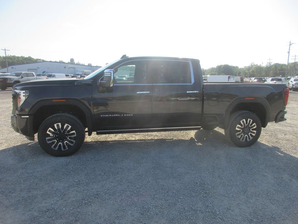 New 2026 GMC Sierra 2500 Denali Ultimate AWD/4WD image 10