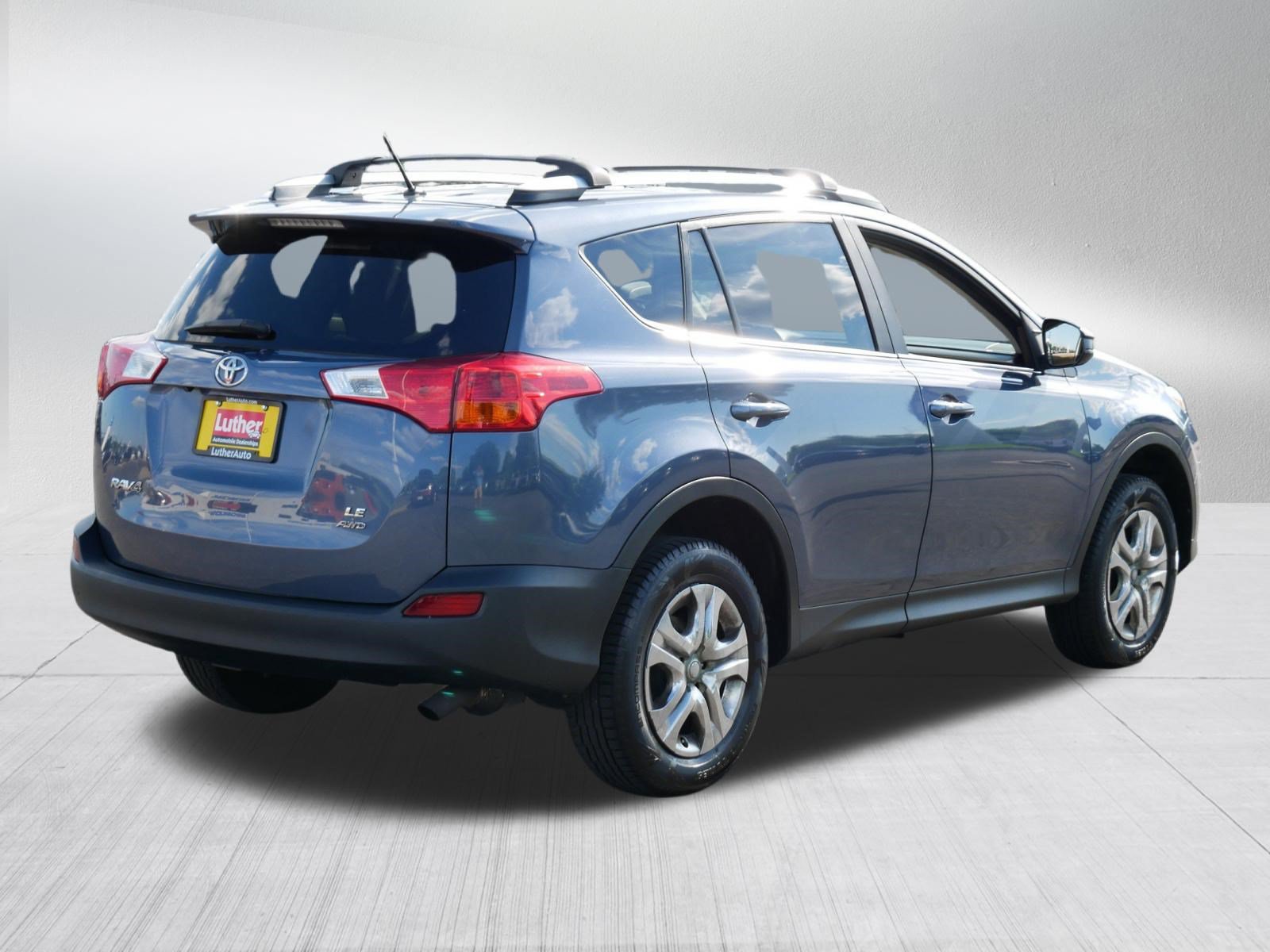 Used 2013 Toyota RAV4 LE AWD/4WD image 7