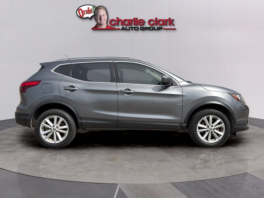 Used 2018 Nissan Rogue Sport SV FWD image 6