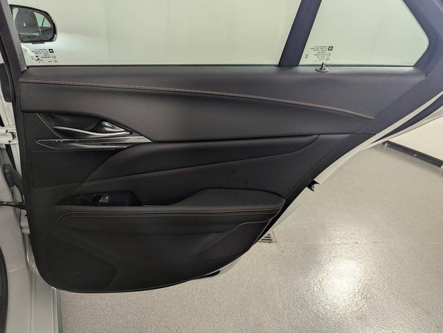 Used 2022 Cadillac CT4 V w/ LPO, ONYX Package image 22