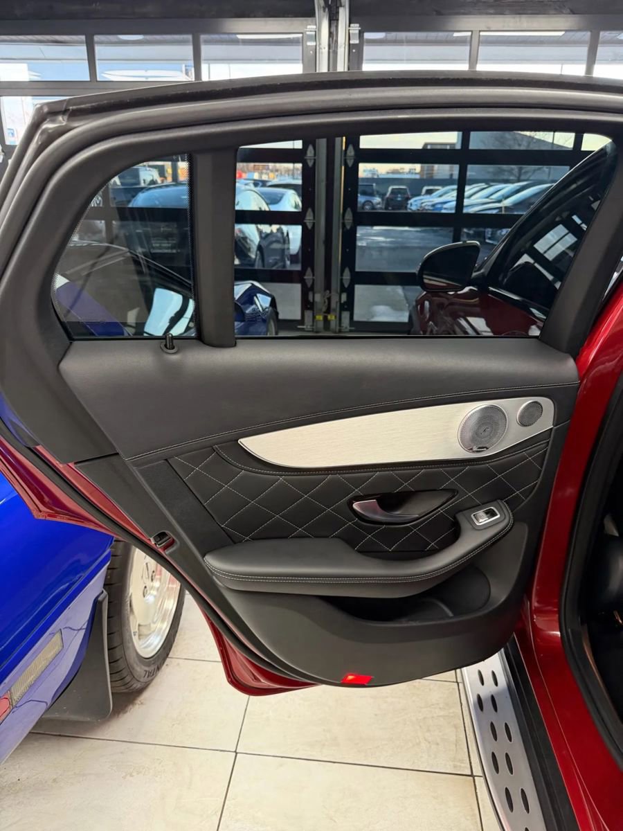 Used 2019 Mercedes-Benz GLC 63 AMG S w/ Multimedia Package image 23