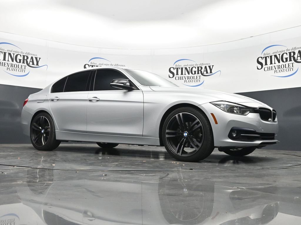 Used 2018 BMW 330i Sedan RWD image 26