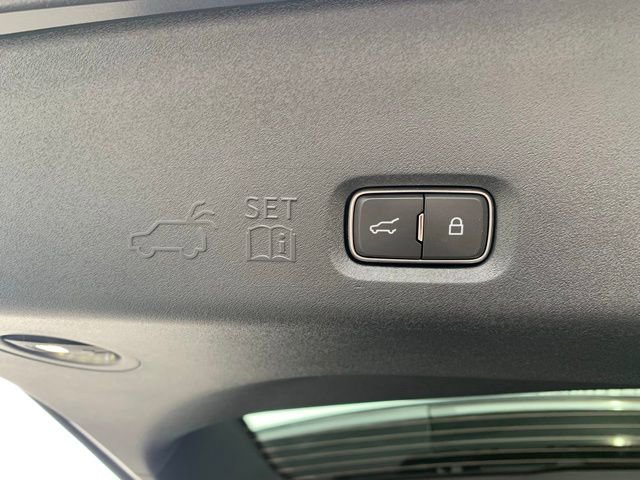 New 2026 Lincoln Navigator L Reserve AWD/4WD image 7
