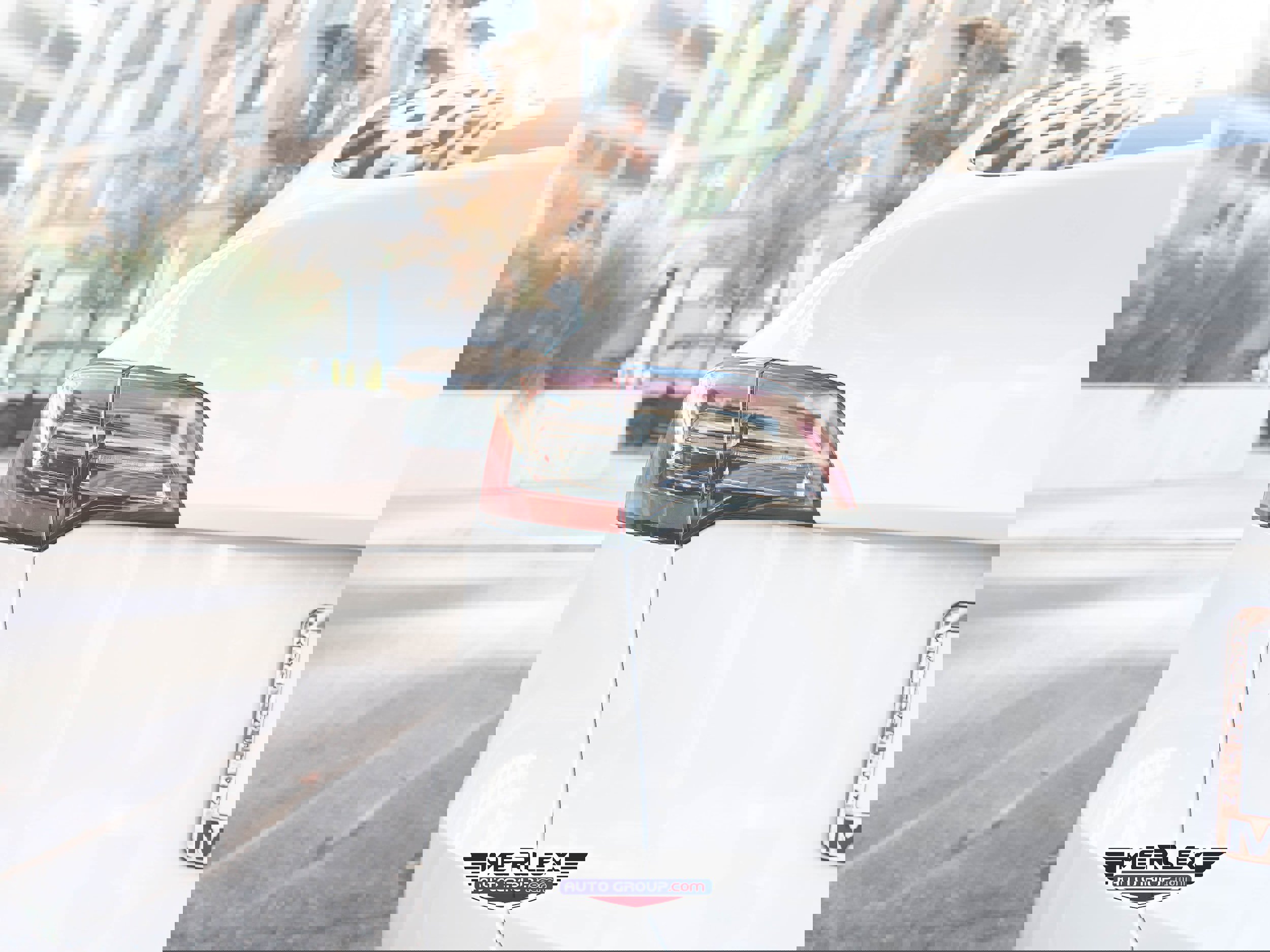 Used 2021 Tesla Model Y 2WD image 38