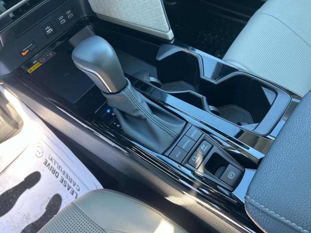 Certified 2025 Toyota Camry XLE image 27