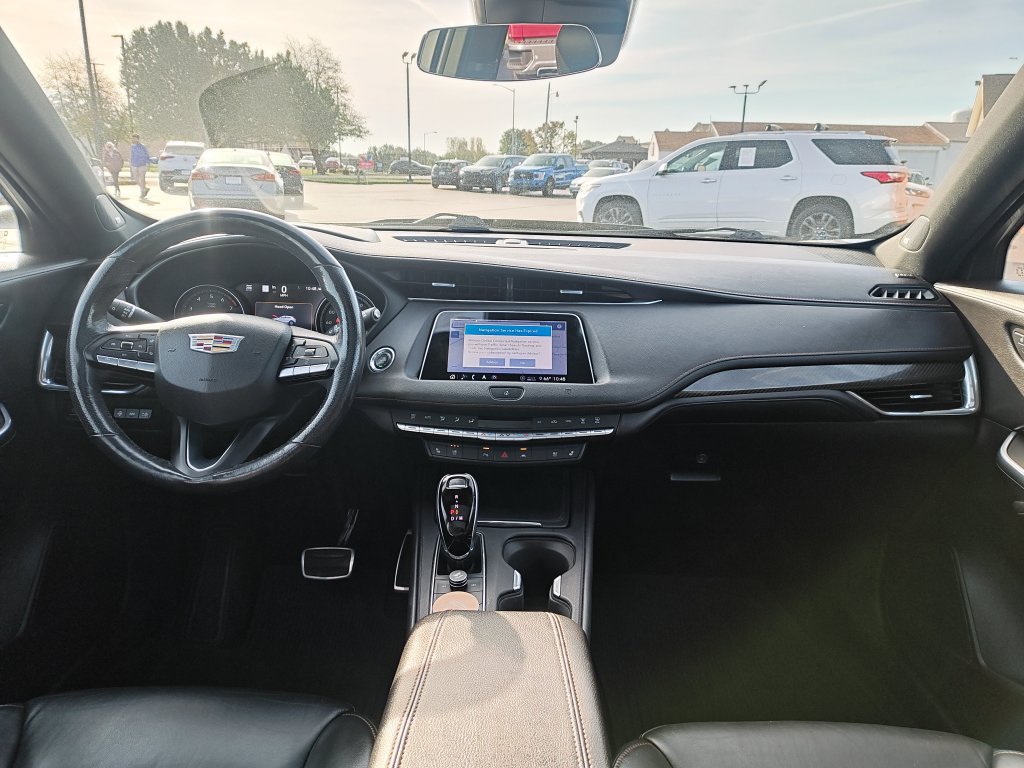 Used 2020 Cadillac XT4 Sport AWD/4WD image 17