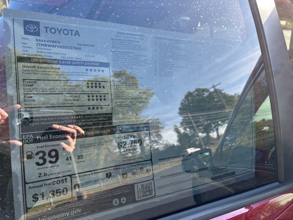 New 2025 Toyota RAV4 XLE image 30