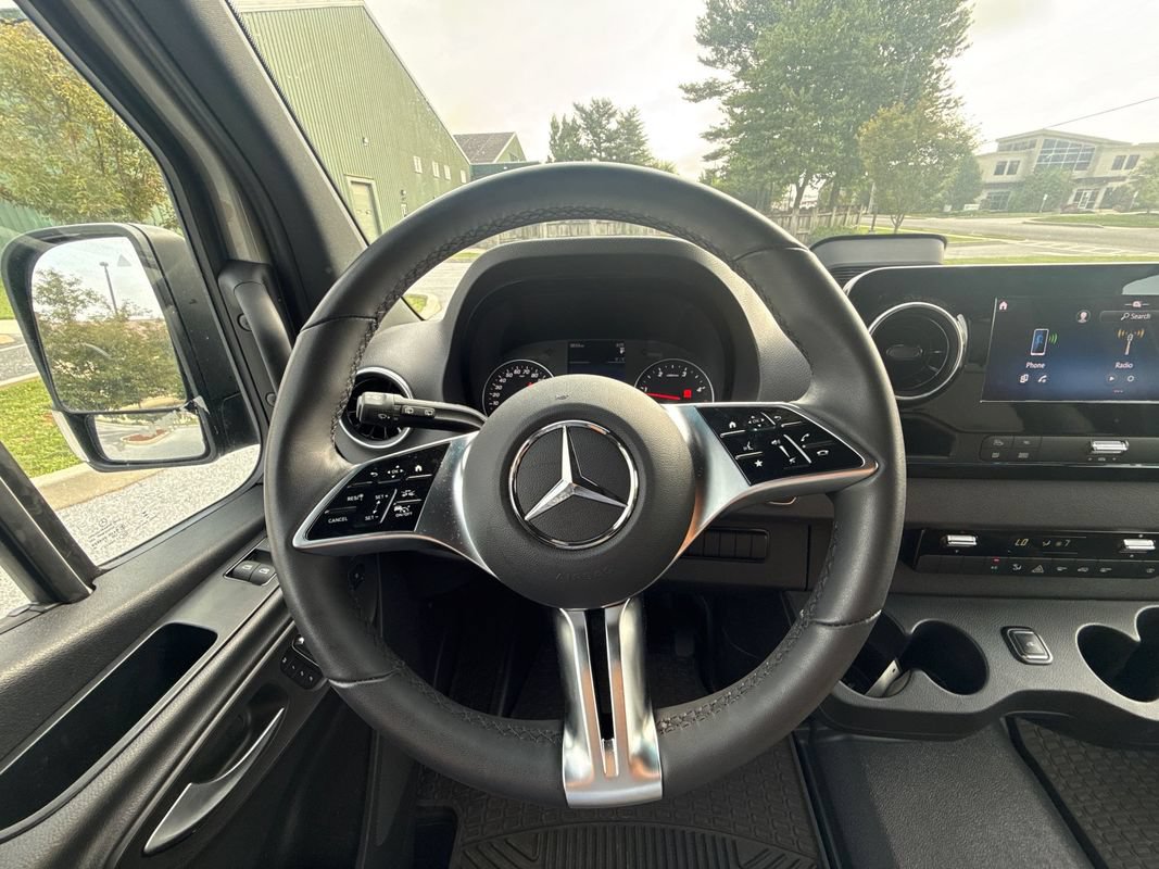 Used 2026 Mercedes-Benz Sprinter 2500 image 16