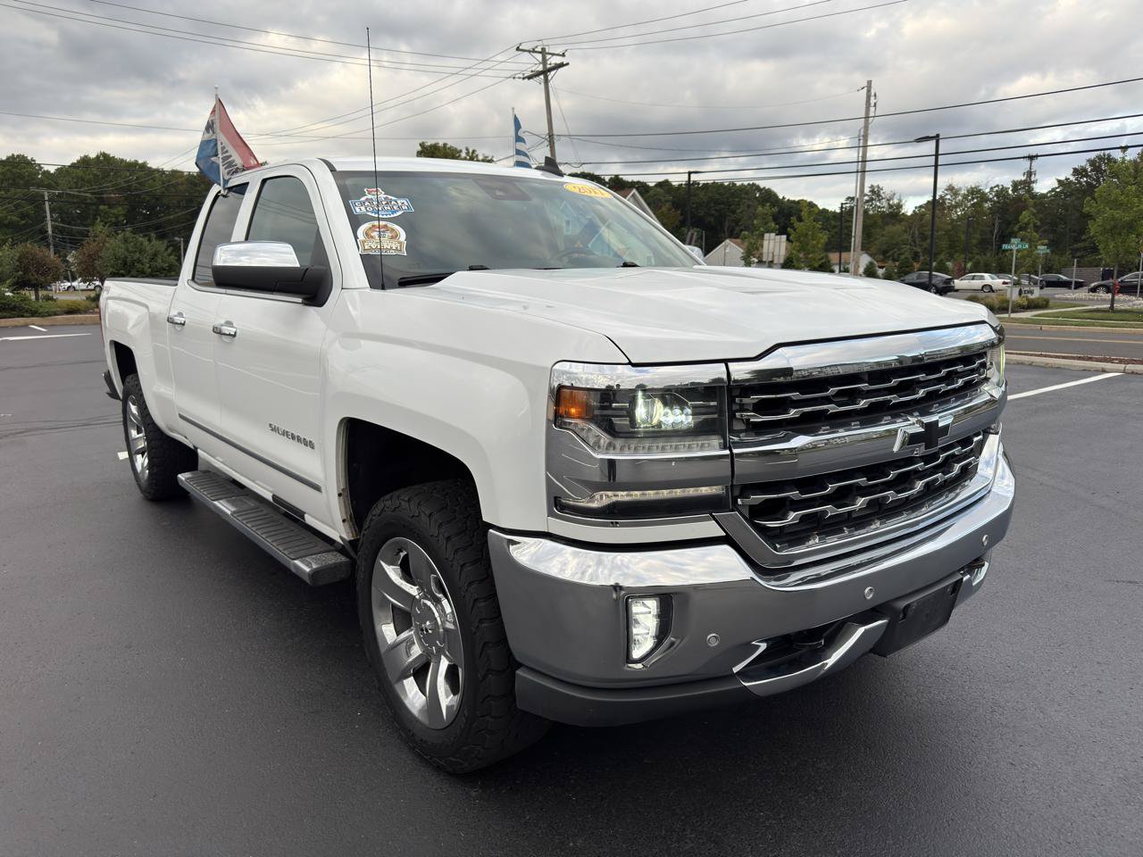 Used 2017 Chevrolet Silverado 1500 LTZ w/ Sport Package AWD/4WD image 3