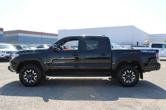 Used 2021 Toyota Tacoma TRD Off-Road w/ Technology Package image 14