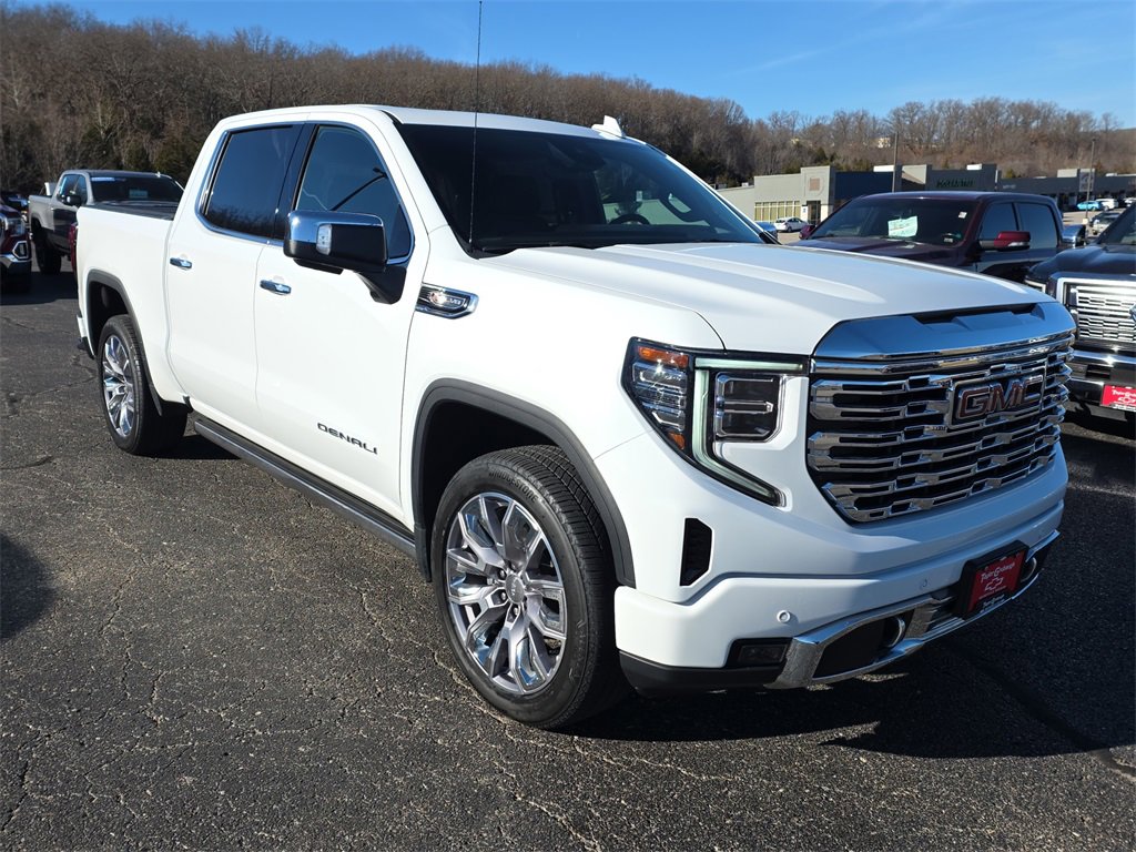 Certified 2023 GMC Sierra 1500 Denali w/ Denali Reserve Package image 2