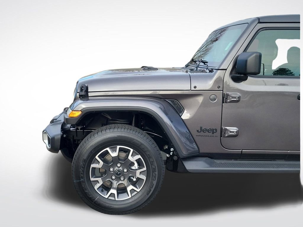 New 2026 Jeep Wrangler Sahara image 9
