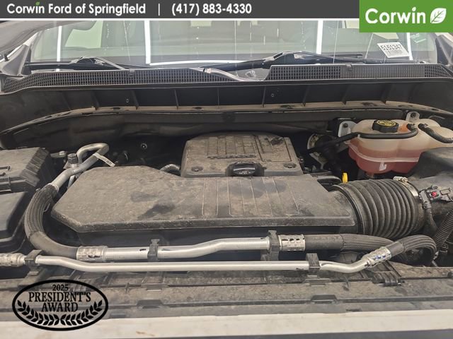 Used 2024 Chevrolet Silverado 1500 LT AWD/4WD image 33