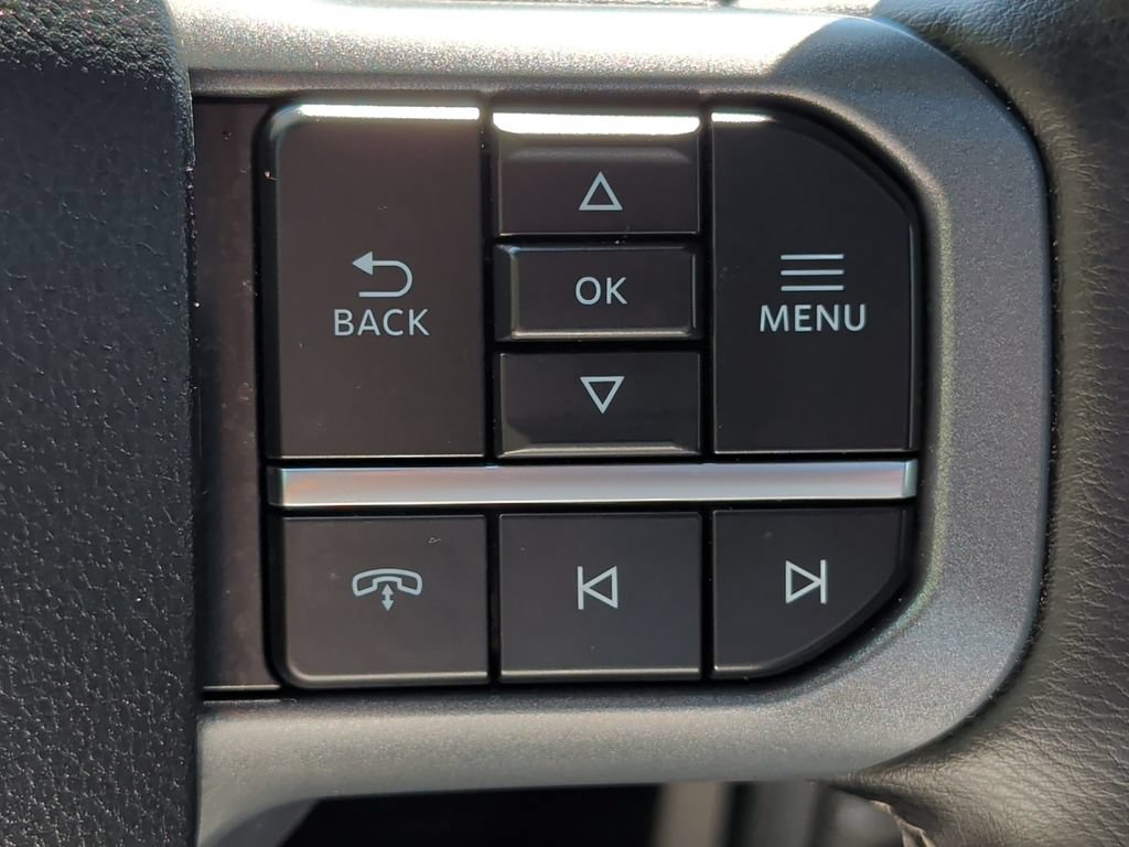 Used 2025 Ford F150 Lariat AWD/4WD image 13