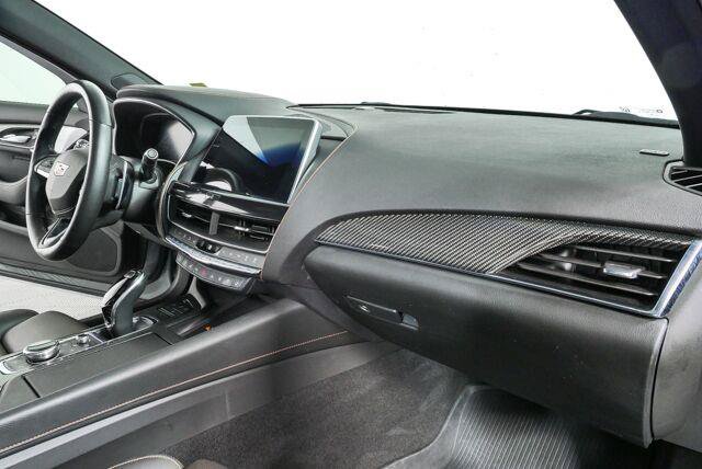Used 2023 Cadillac CT5 V w/ Premium Package RWD image 4
