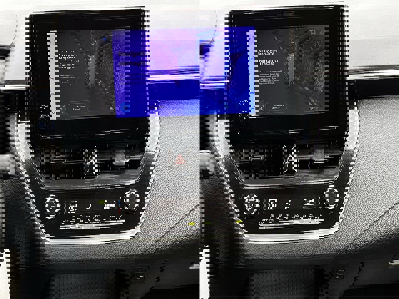 Used 2024 Toyota Corolla LE image 15