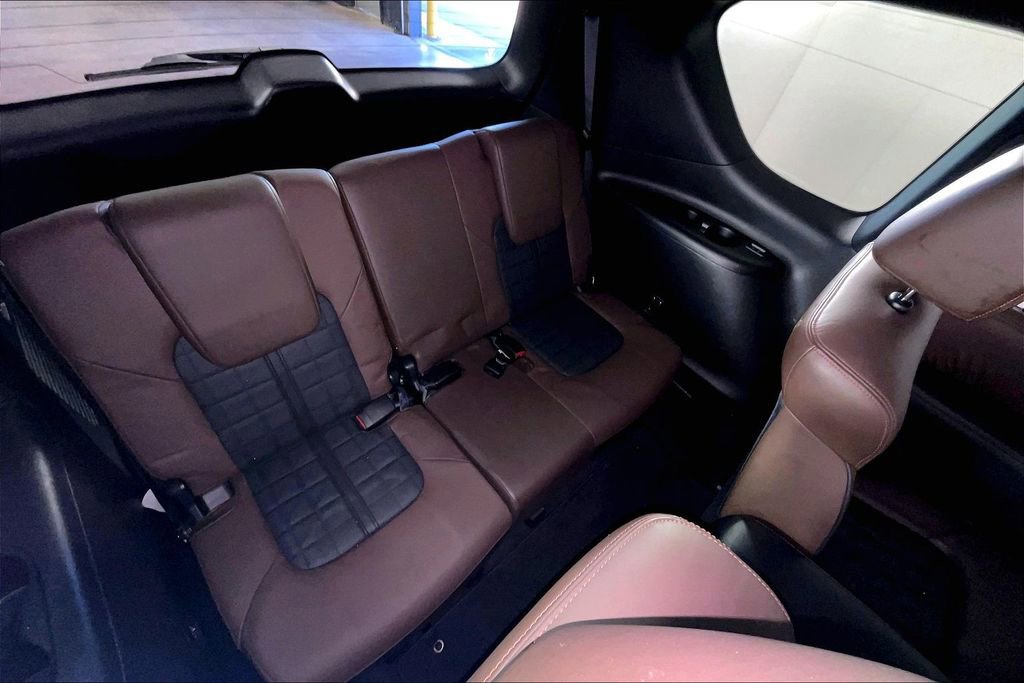 Used 2019 Nissan Armada Platinum w/ Captain's Chairs Package AWD/4WD image 40