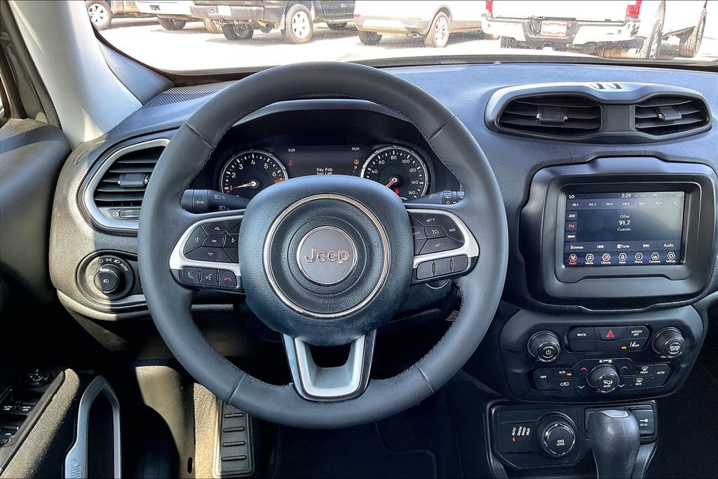 Used 2021 Jeep Renegade Latitude image 8