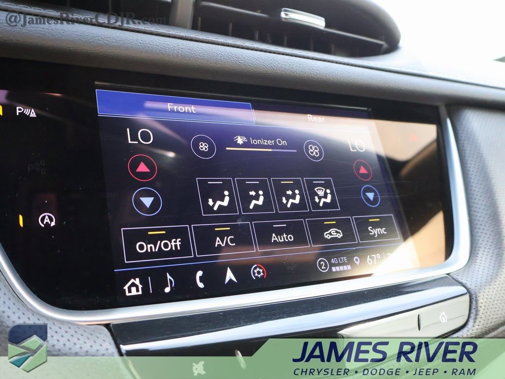 Used 2024 Cadillac XT5 Premium Luxury image 34