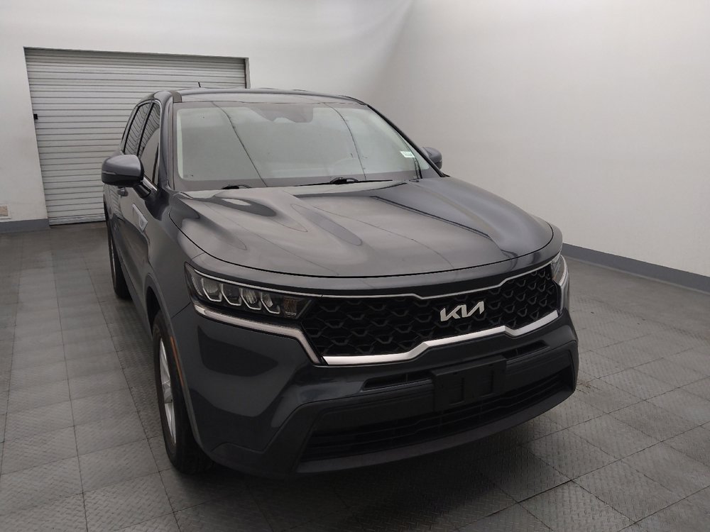Used 2022 Kia Sorento LX image 14