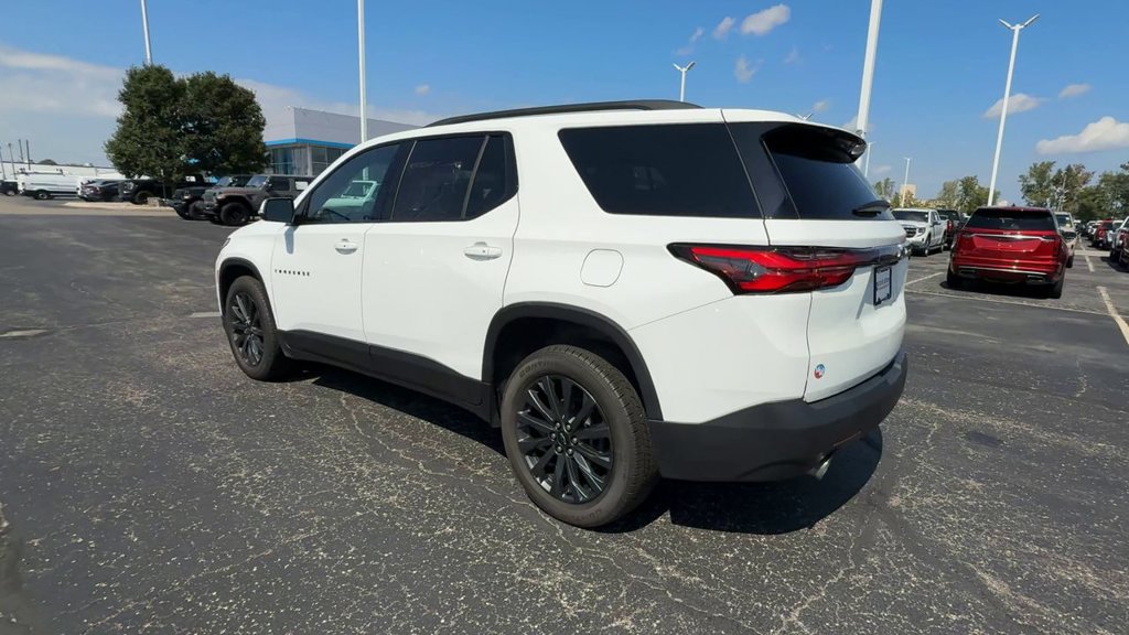 Used 2023 Chevrolet Traverse RS AWD/4WD image 6