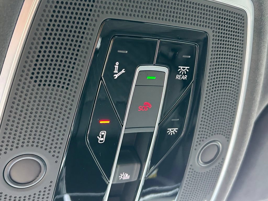 New 2026 Audi S8 AWD/4WD image 31