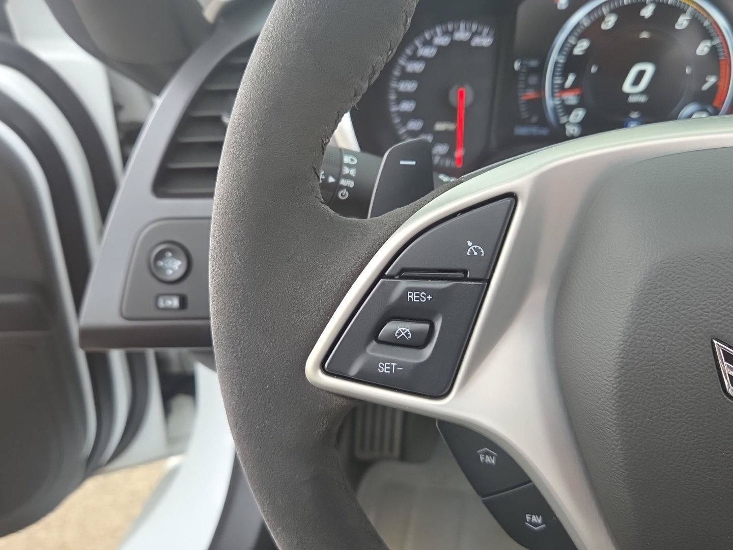 Used 2018 Chevrolet Corvette Stingray Convertible w/ 2LT Preferred Equipment Group RWD image 23