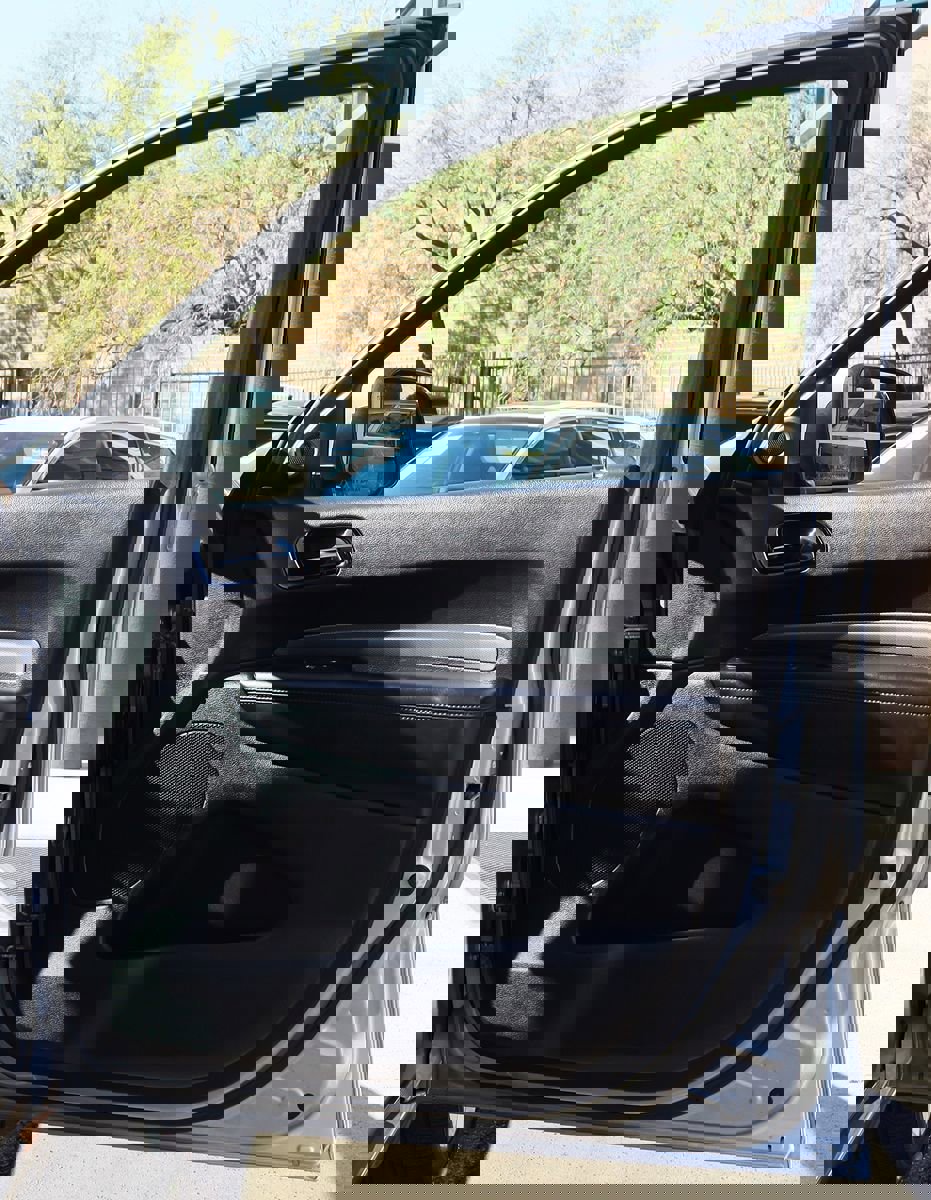 Used 2020 Dodge Durango GT image 37