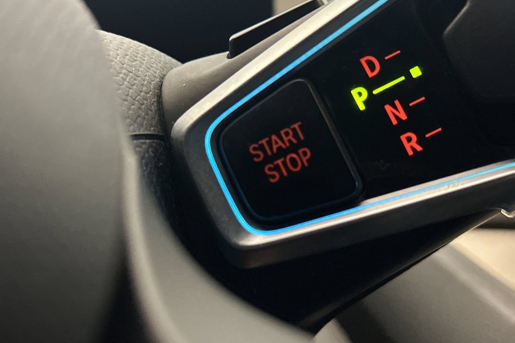 Used 2017 BMW i3 w/ Range Extender RWD image 23