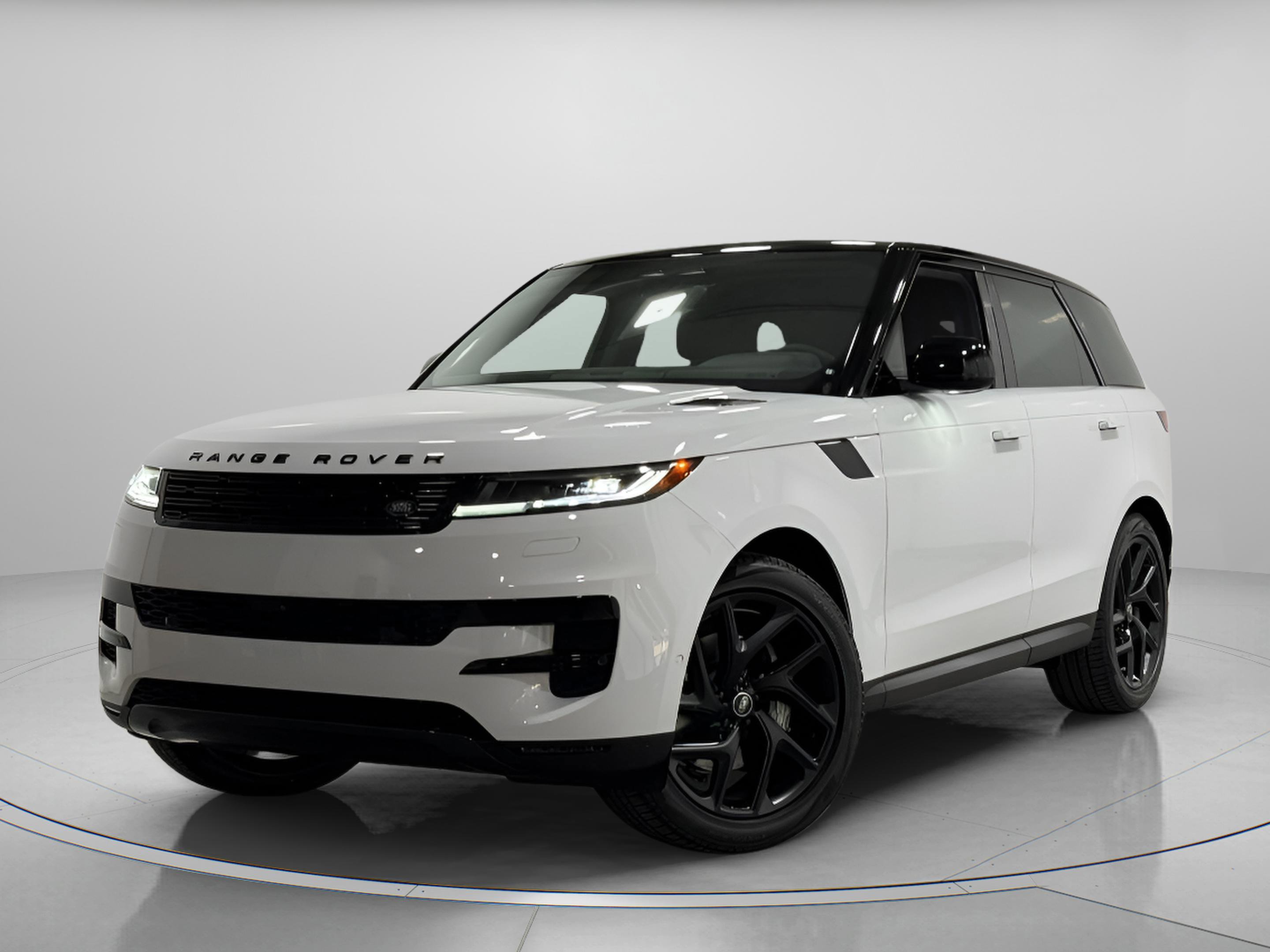 New 2025 Land Rover Range Rover Sport SE