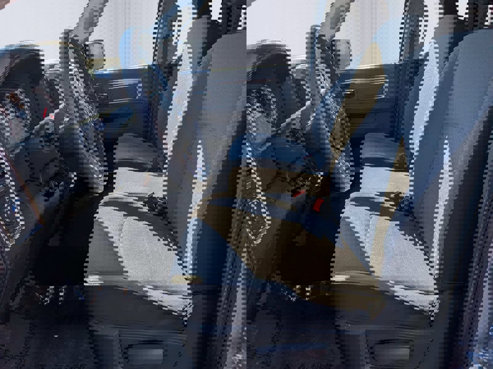 Used 2024 RAM 1500 Classic SLT image 14