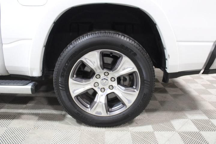 Used 2021 RAM 1500 Laramie AWD/4WD image 44
