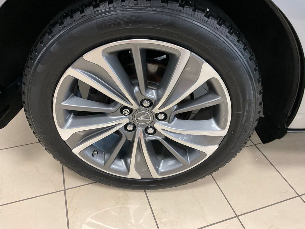 Certified 2018 Acura MDX SH-AWD w/ Technology Package image 8