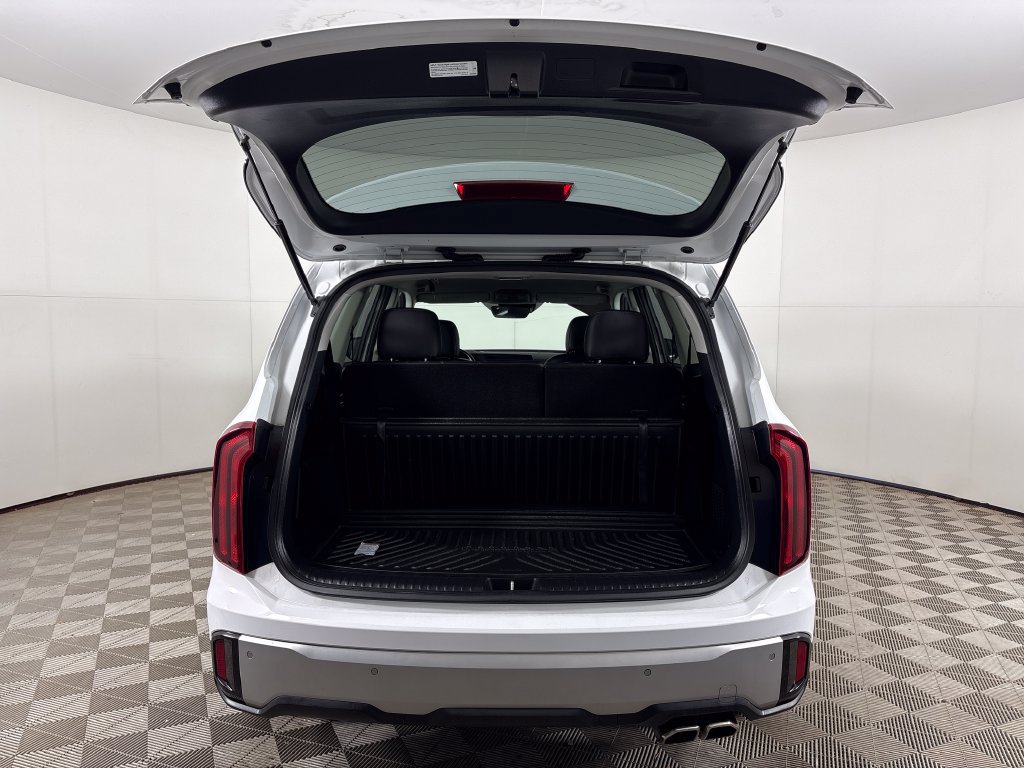 Used 2023 Kia Telluride S AWD/4WD image 23