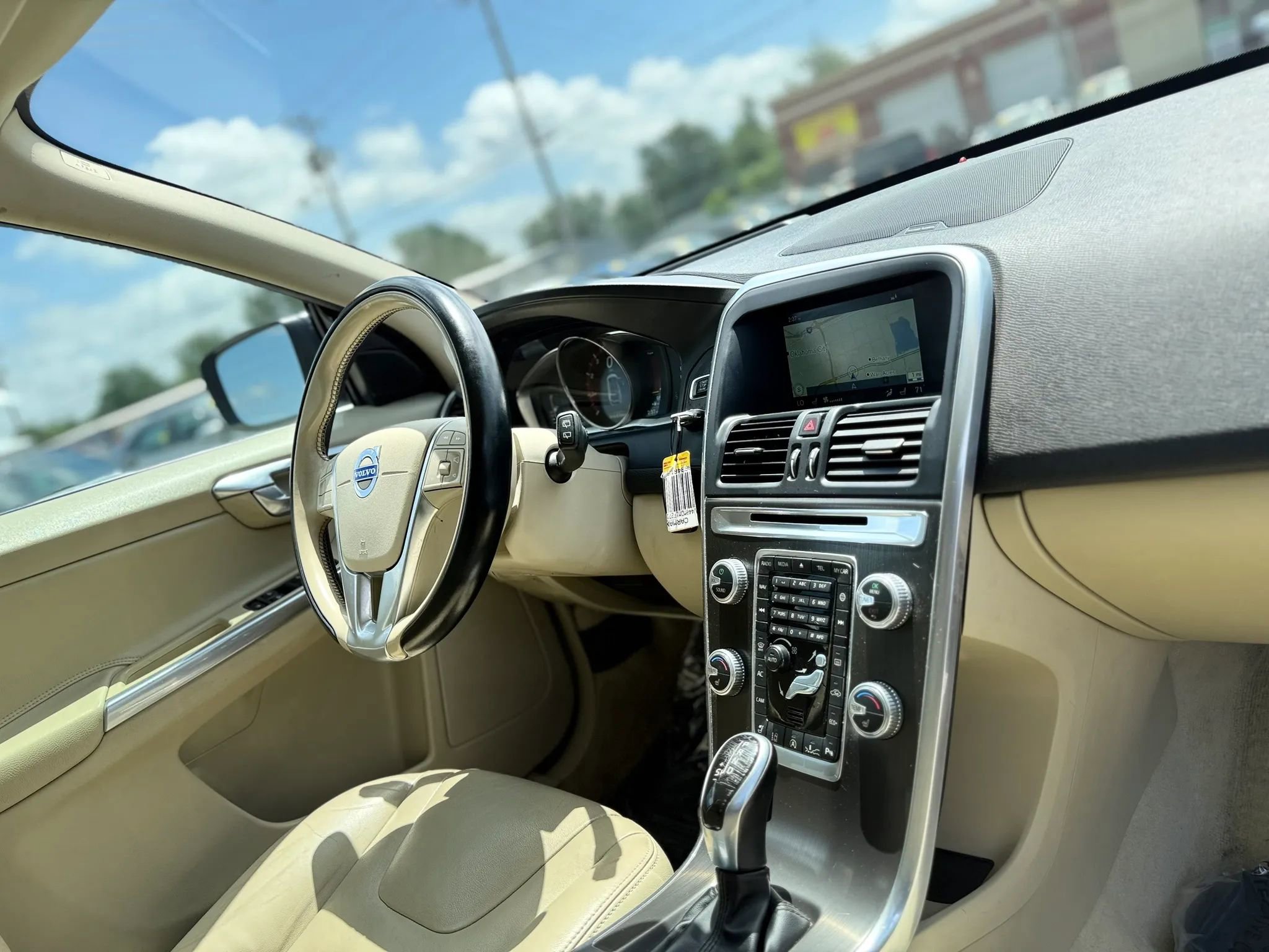 Used 2015 Volvo XC60 T5 Platinum FWD image 44