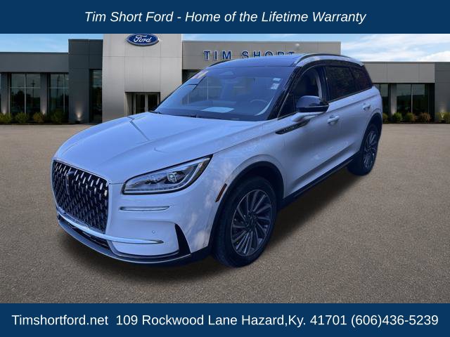 Used 2024 Lincoln Corsair Reserve w/ Equipment Group 201A AWD/4WD image 2